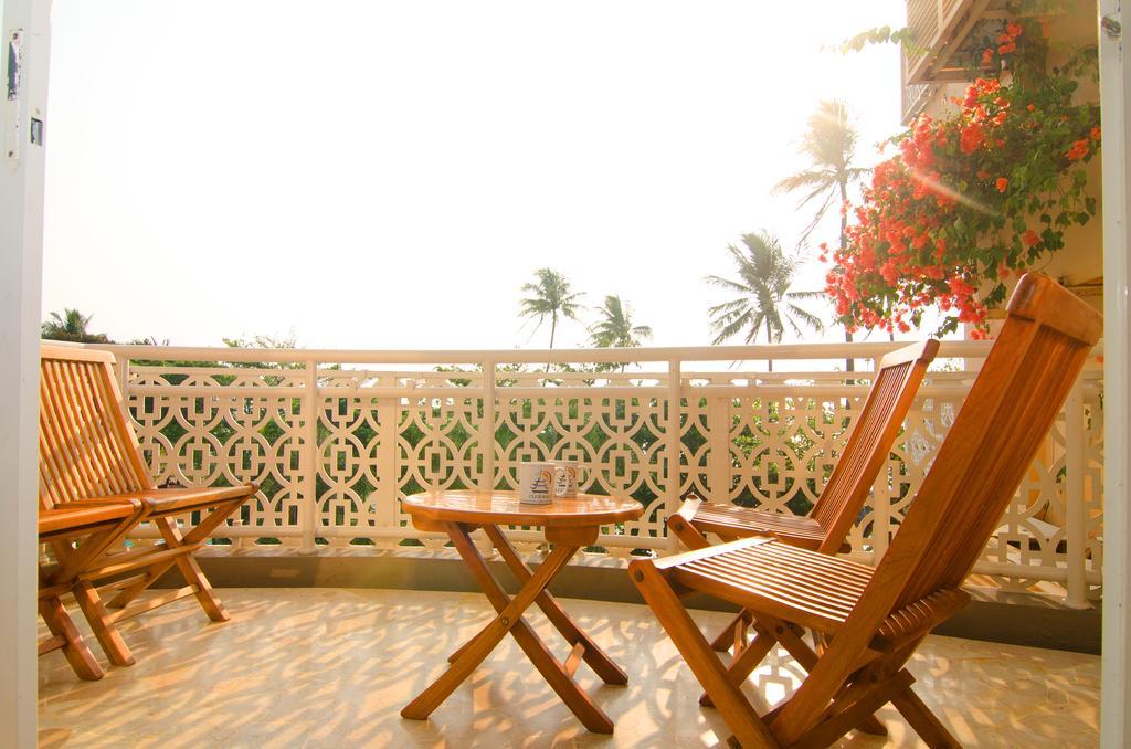 Hawaii Resort Family Suites Anyer Dış mekan fotoğraf