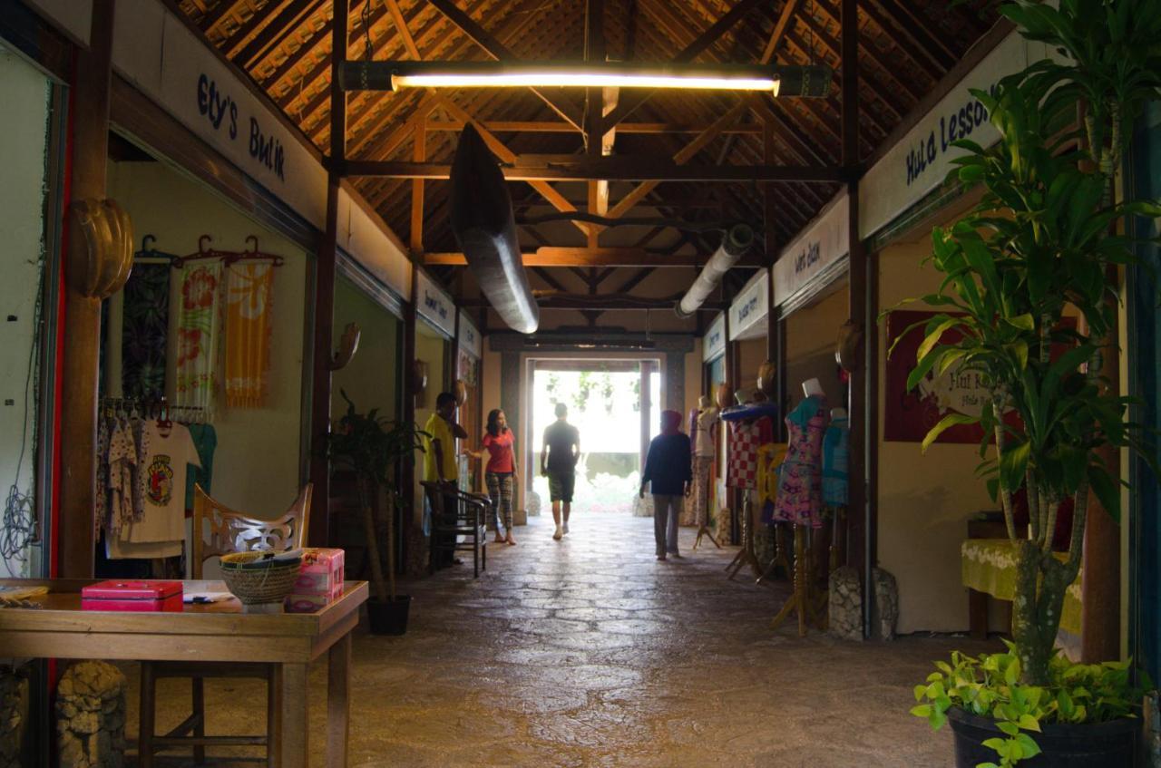 Hawaii Resort Family Suites Anyer Dış mekan fotoğraf